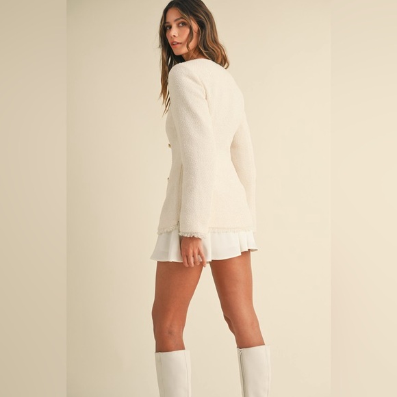 🆕 Metallic Tweed Jacket and Satin Mini Dress in Cream - Picture 6 of 9